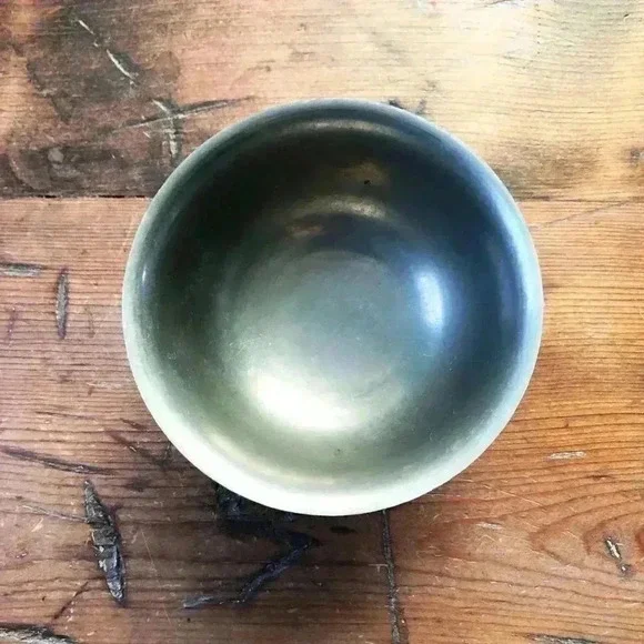 Small Pewter Bowl Stamped R.F. WIlliams - Picture 3 of 5